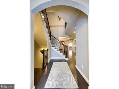 624 Quarry Point Rd, Malvern, PA 19355 - photo 2