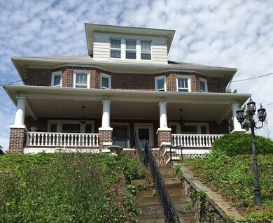IMG_0211 Front exterior