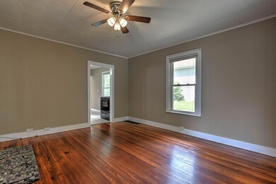 2111 E Watauga Ave, Johnson City, TN 37601 - photo 5