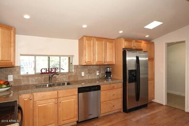 08-Kitchen