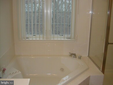 7922 Eagle View Dr, Chesapeake Beach, MD 20732 - photo 6