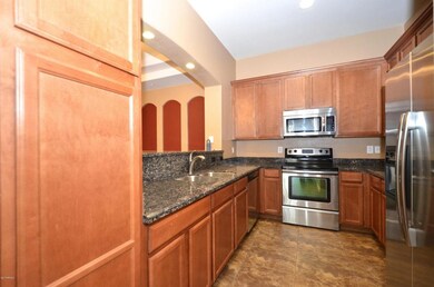 42 inch upper cabinets