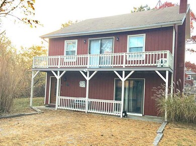 68 Hemlock Rd, Wakefield, RI 02879 - photo 2