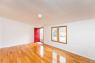 4314 Howerton Rd, Dunnsville, VA 22454 - photo 5