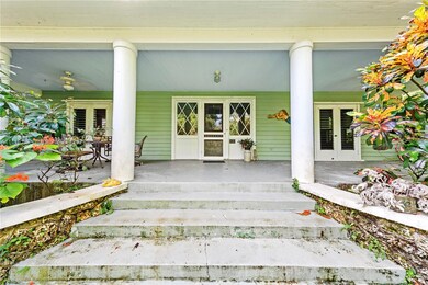 OOLITE LINED WALKUP TO PORCH