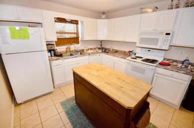 2831 Kitchen