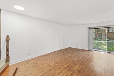 850 Sheldon Ct unit D, Wheaton, IL 60189 - photo 7