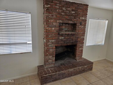 44036 Cedar Ave, Lancaster, CA 93534 - photo 7