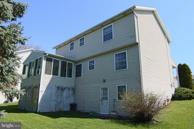 591 Constitution Dr, Middletown, PA 17057 - photo 3