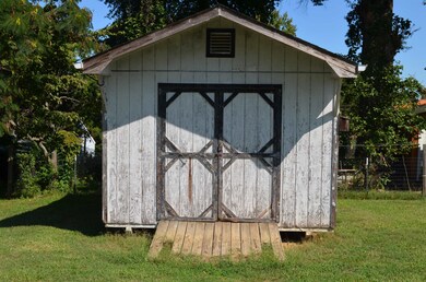 615 Red Oak Dr, Siler City, NC 27344 - photo 5