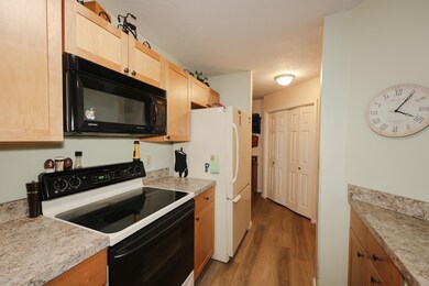 Stoney Creek Condominiums unit 6, Milford, NH 03055 - photo 7