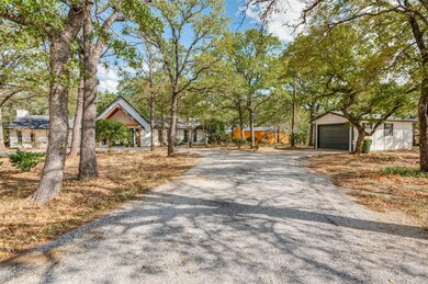 197 Cr 3418, Bridgeport, TX 76426 - photo 4