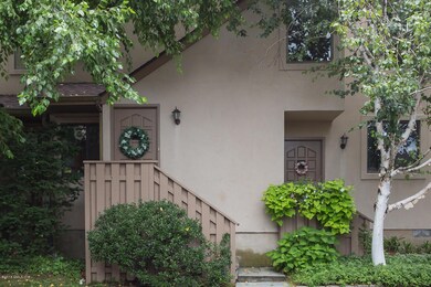 17 Palmer St Unit 4 Cos Cob CT-large-002