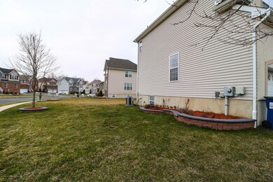 301 Morning Glory Dr, Monroe Township, NJ 08831 - photo 4