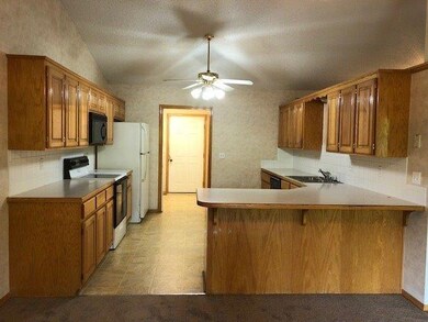 8 Frensham Ln, Bella Vista, AR 72715 - photo 7