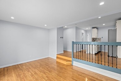 121 Tall Oaks Dr unit P, South Weymouth, MA 02190 - photo 3