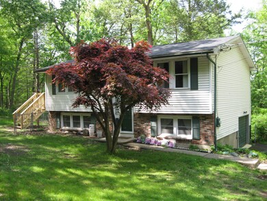 1225 Delaware Dr, Matamoras, PA 18336 - photo 3