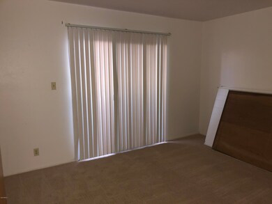 6508 S Lakeshore Dr unit B, Tempe, AZ 85283 - photo 5
