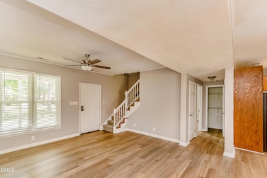 004-photo-living-room-14479444