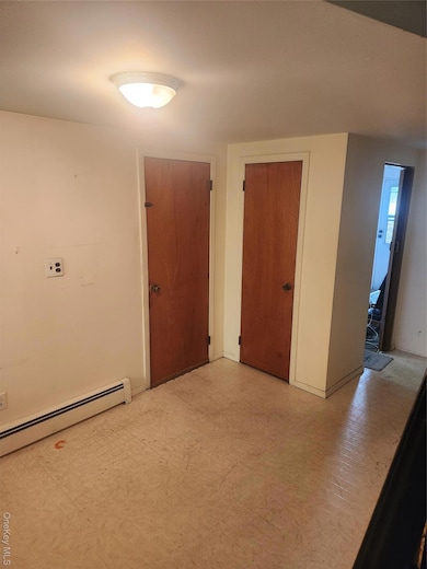 47 15th Ave, West Babylon, NY 11704 - photo 3