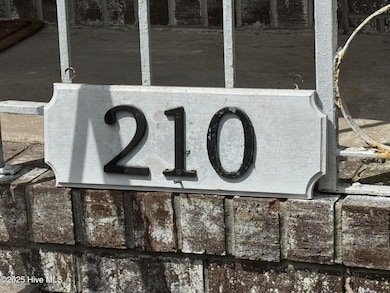 210 Spartan Rd, Wilmington, NC 28405 - photo 7