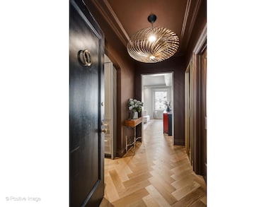 The Churchill unit 9BF, Chicago, IL 60610 - photo 2