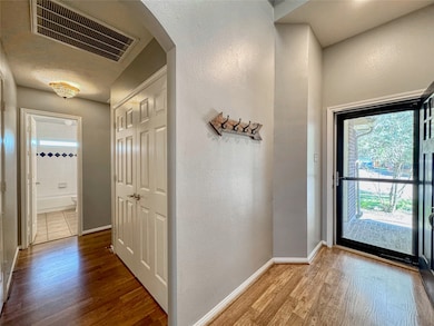 3506 Deerbrook Ct, Pearland, TX 77584 - photo 6