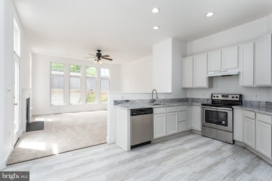 513 Gentlewood Square, Purcellville, VA 20132 - photo 4