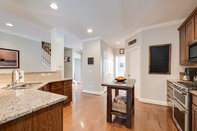 Open Kitchen