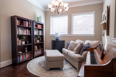 Dining Room/Sitting Rooom