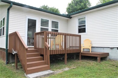 17 Ridgewood Acres Dr, Hendersonville, NC 28792 - photo 6