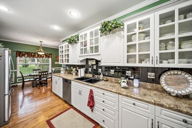 784 Coveview Cir, Cookeville, TN 38506 - photo 2