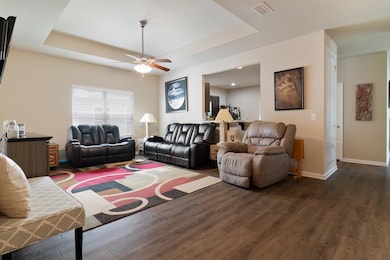 46 Cornelia St Max-34