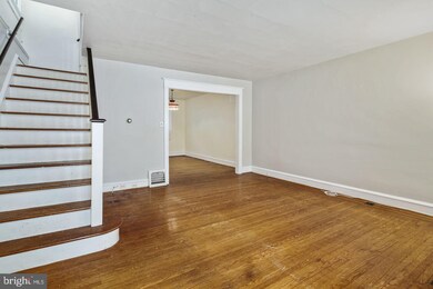 117 Edison Ave, Collingswood, NJ 08108 - photo 3