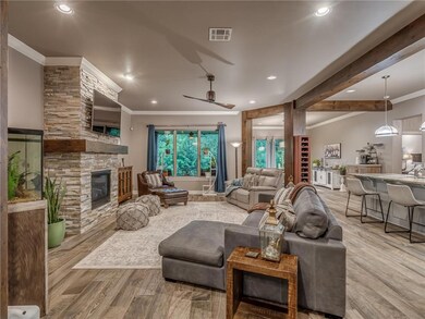 19709 Rambling Creek Dr, Edmond, OK 73012 - photo 5