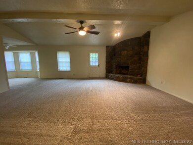 1201 S 31st St, Broken Arrow, OK 74014 - photo 4