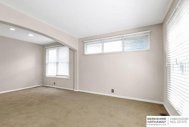 959 S 188th Terrace, Elkhorn, NE 68022 - photo 7