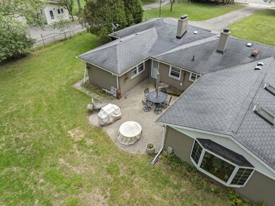 21540 W 14 Mile Rd, Bloomfield Hills, MI 48301 - photo 5