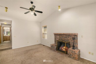 18403 72nd Ave W unit A & B, Edmonds, WA 98026 - photo 3