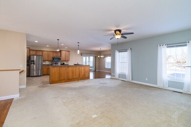 2502 Cumberland Ct, Effingham, IL 62401 - photo 4