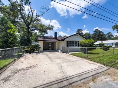 1312 E Plum St, Jesup, GA 31546 - photo 4