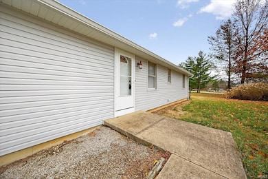 4496 Blue Springs Dr, Spencer, IN 47460 - photo 6