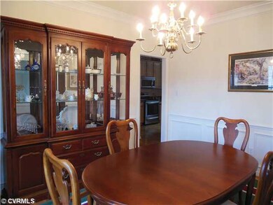 Dining Room - The dining and living rooms both fea