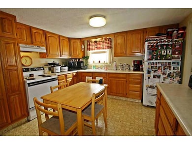 22 Boothby Ave, Sanford, ME 04073 - photo 3