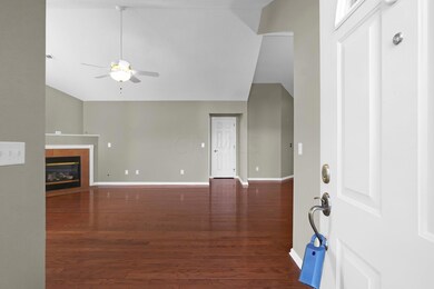 5-web-or-mls-1715-crossing-blvd - Copy