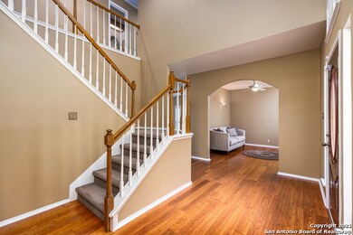 10803 Hunters Way, Helotes, TX 78023 - photo 7