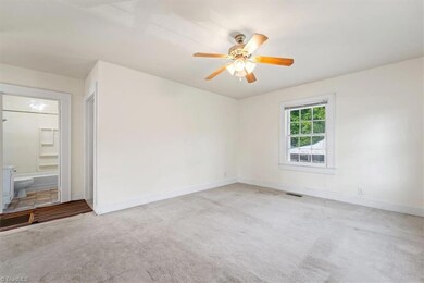 1434 Winslow Ave, Asheboro, NC 27205 - photo 5