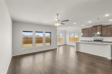 233 Rosemary Dr, Azle, TX 76020 - photo 5