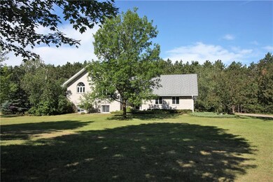 1550 W Park Creek Rd, Fall Creek, WI 54742 - photo 3