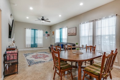 1145 W Summit Ave unit A, San Antonio, TX 78201 - photo 5